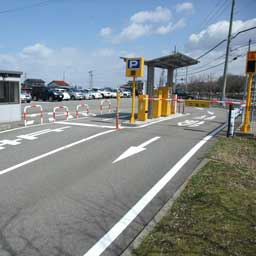 小松空港国際線第１駐車場