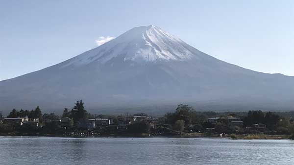 遊覧船からの富士山